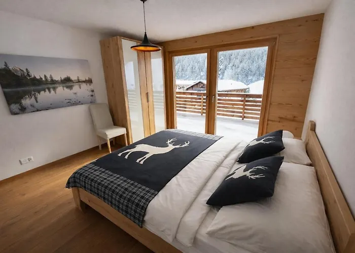 Modern With Eiger View 아파트